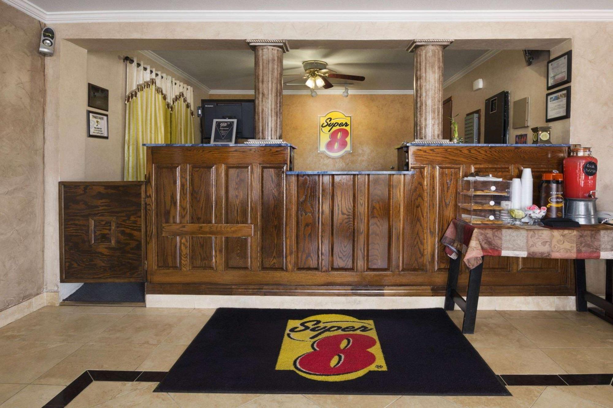 Super 8 By Wyndham 3* Childress