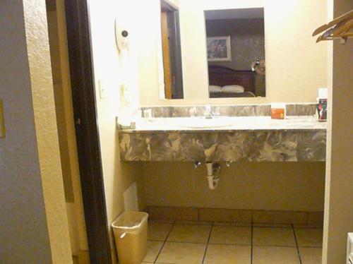 Super 8 By Wyndham Motel 3*