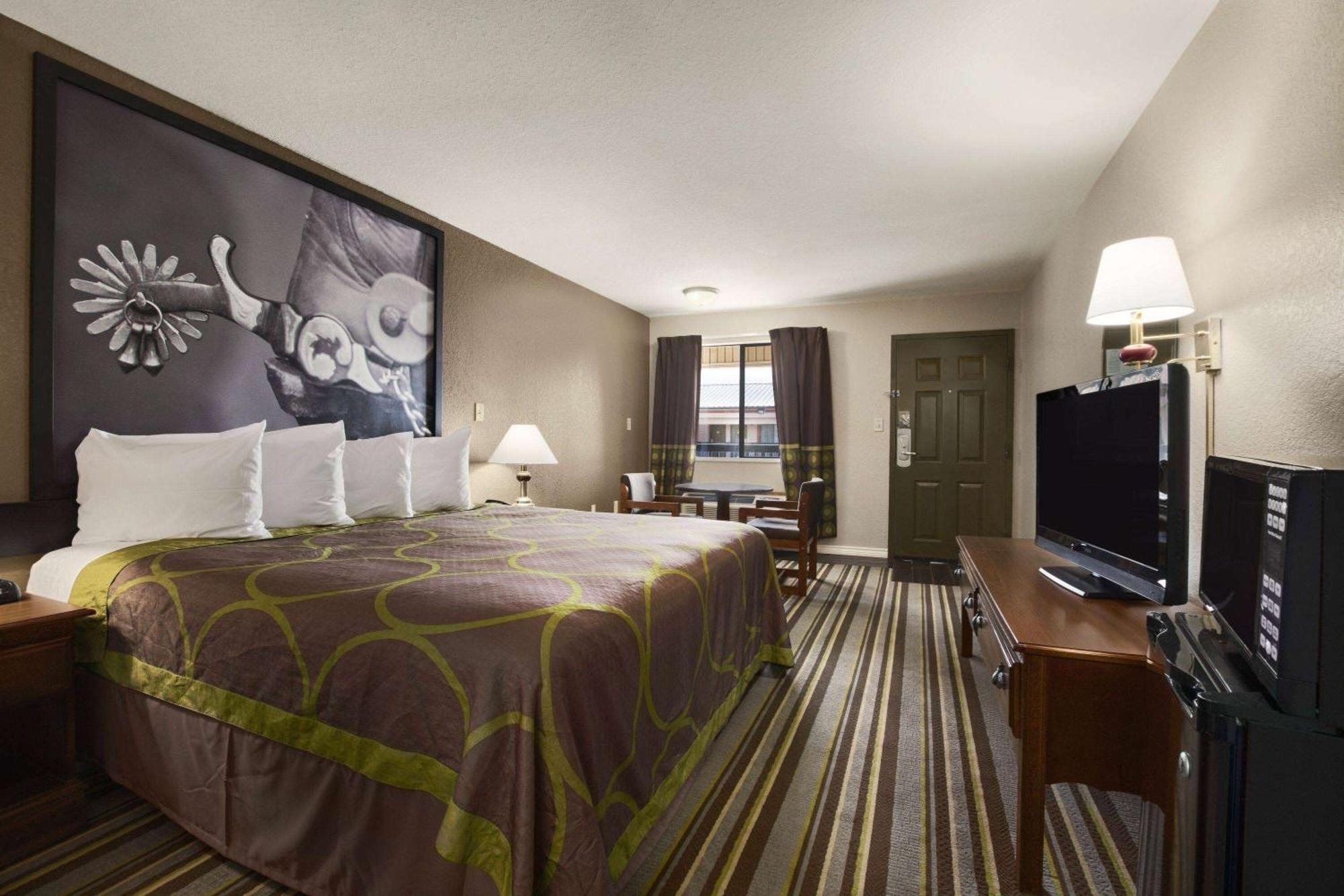 Motel Super 8 By Wyndham 3*